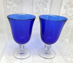 Cristal d’Arques Cobalt Blue Footed Goblet Twisted Stem 6.5″ France Glass