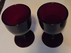 Vintage Ruby Red Water Goblets / Wine Glasses Set of 2 Stacked Ring Stem 5.5″