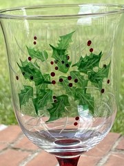 2 Gorham Festive Holly Wine Glasses 10oz. Hand Painted Christmas 8.25” Tall