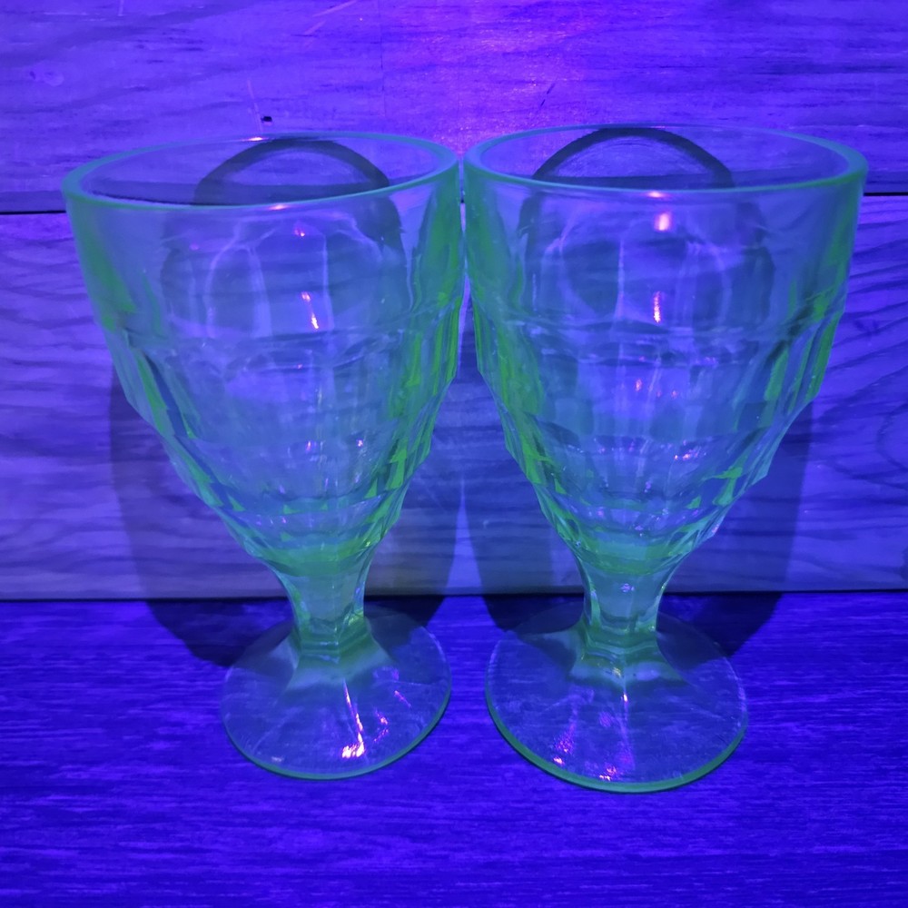 2 VINTAGE Hazel Atlas Glowing Depression Glass Company COLONIAL BLOCK GOBLETS