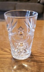 7 Early American Prescut Tumblers Anchor Hocking 4 oz Juice Glasses 4″x2.5” EAPC