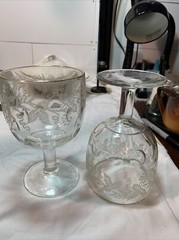 Vtg. Bartlett Collins Goblet (2) Embossed Grapevine design thumbprint Gold Rim