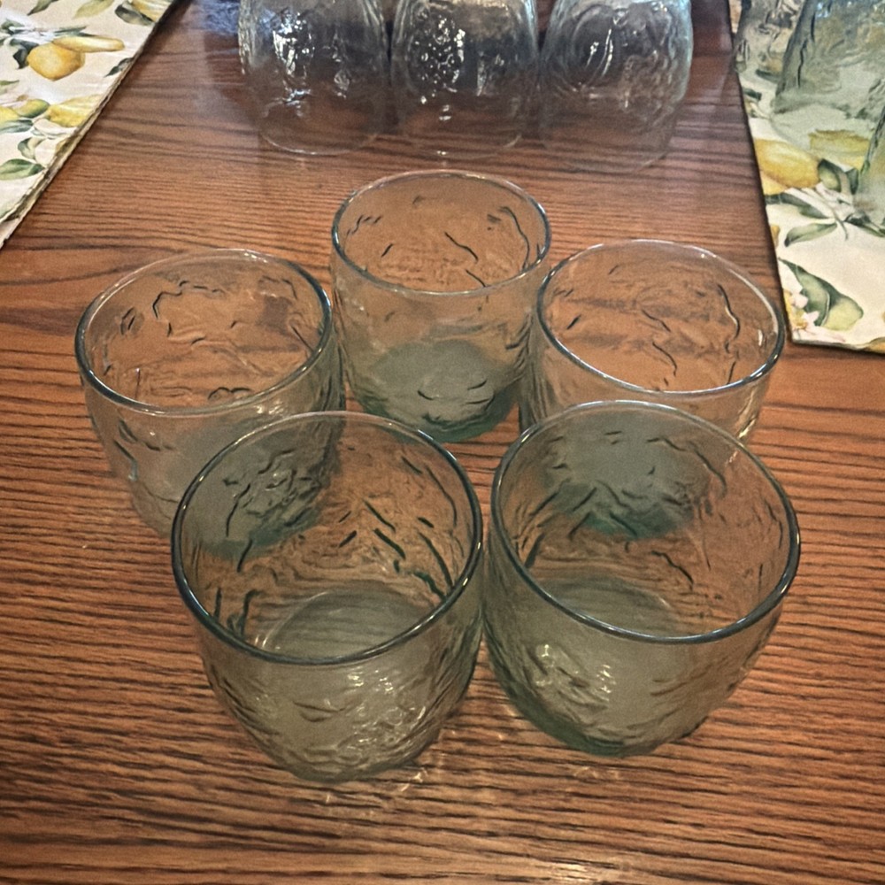 Anchor Hocking 5 Green Embossed Oak Leaf & Acorn Short Rocks Glass Tumblers