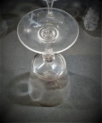 Set of 4 Crest & Coat of Arms Lead Crystal Wine or Water Goblets Names Vary Mint