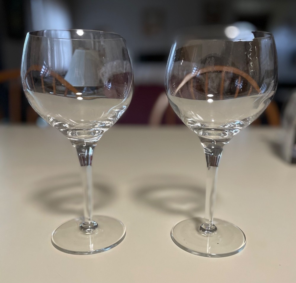 Set Of 2 Long Stem Wine Sherry Glasses 7.5” Tall 4-5 oz Cup Blown Glass Clear