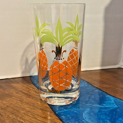 (8) Vintage Federal Glass Entertainers Set Atomic Pineapple Glasses Tumblers