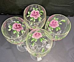 Cristal D’Arques Angelique 7.87” Wine Glasses Twisted Stem Hand Painted Rose 4