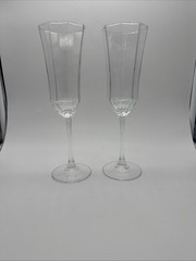 Arcoroc Octime Clear Stem Set of 2 Champagne Glasses Flutes 8.75″ 4 oz. France