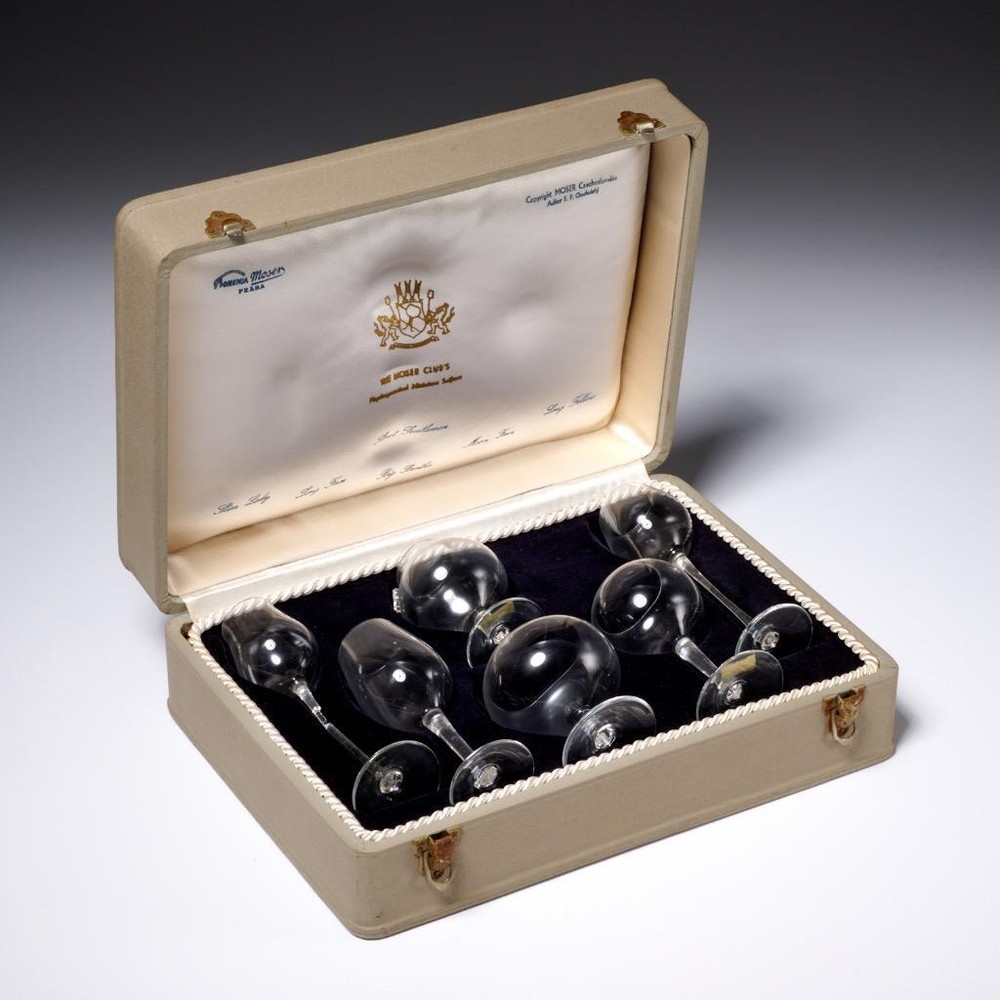 Moser Club Vintage Clear Glass Physiognomic Miniature Snifters With Case
