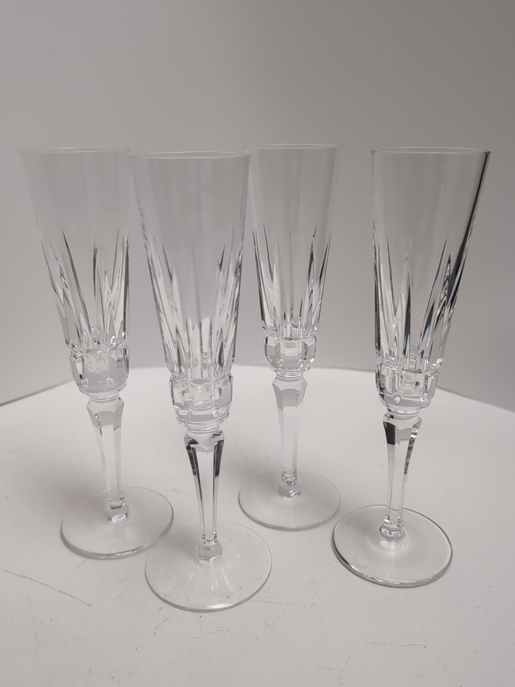 4 Caldas By Atlantis Champagne Flutes 8.75″