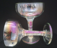 2 Wine Glasses Champagne Amber Iridescent Bowl Stem Cordial Glasses 5.5″