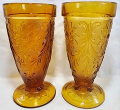 2 Vtg Indiana Glass Tiara Sandwich Amber Pattern Footed Water Goblets 6.25″T
