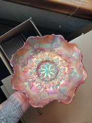 Very Pretty Marigold Fenton Carnival Glass Holly Pattern Ruffled Bowl