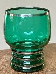 11 – Stiegel Green Shaeffer Glass Tumbler Platinum Rings Imperial Glass 2.5 oz