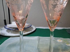 2 Pink Cambridge Rosalie #731 Footed Wine Stems, Exc. Cond. 8.5″ Tall