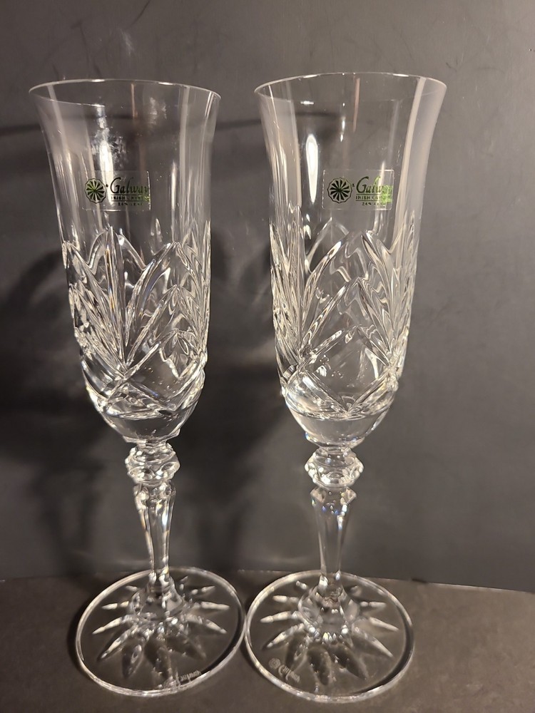 Galway Irish Crystal Kylemore Champagne 8″ Flutes Faceted Stem 24% Led Crystal