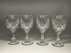 Mint Crystal Wine Glasses By Buckingham by Schott Zwiesel Set of 4 (6.75″ Tall)