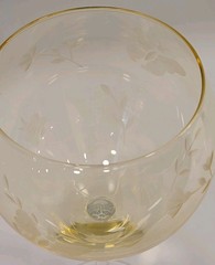 **NEW** Lenox Butterfly Meadow Yellow Etched Balloon Wine Glass 9” tall (FJ)