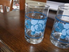 Set of 3 Corning Corelle BLUE VELVET Rose Flower JUICE Glasses Signed Crisa MINT