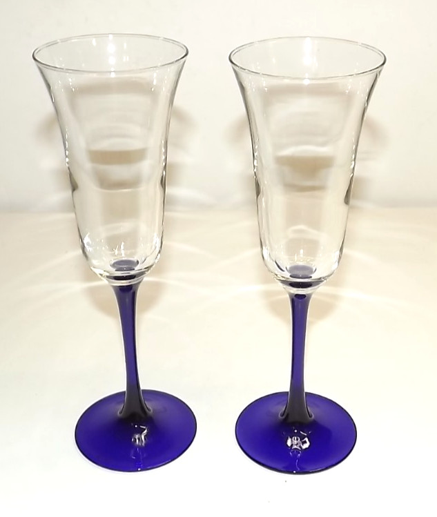 Libbey Domaine Cobalt Blue Petal Stem Champagne Flutes 8-7/8″ EUC Set Of Two