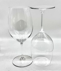 SET OF 10 RIEDEL VIVANT CLASSIC 9in RED WINE GLASSES, EXCELLENT CONDITION