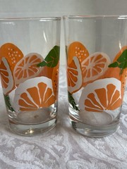 Vintage Anchor Hocking Orange Juice Glasses (2) AHC Fruit Slices