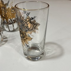 Set of 4 Vtg Gold Drinking Glasses Tumblers Leaf 6” Tall w/spring Coasters