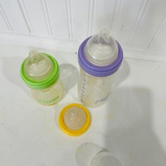 2 Vintage Playtex Nurser Drop In Baby Bottle Clear Purple Rim 4 oz & 8 oz + top