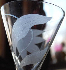 Vintage Set 4 FROSTED SWIRL CUT LEAF Crystal Water Goblets 8 1/8″ Midcentury Mod