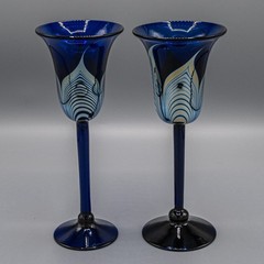 Steven Correia Pulled Feather Blue Iridescent Wine Water Goblet Glass Pair 10″H