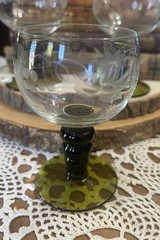 Vintage Set of 4 Etched Grape Wine Goblets Olive Green Stem Glasses Barware