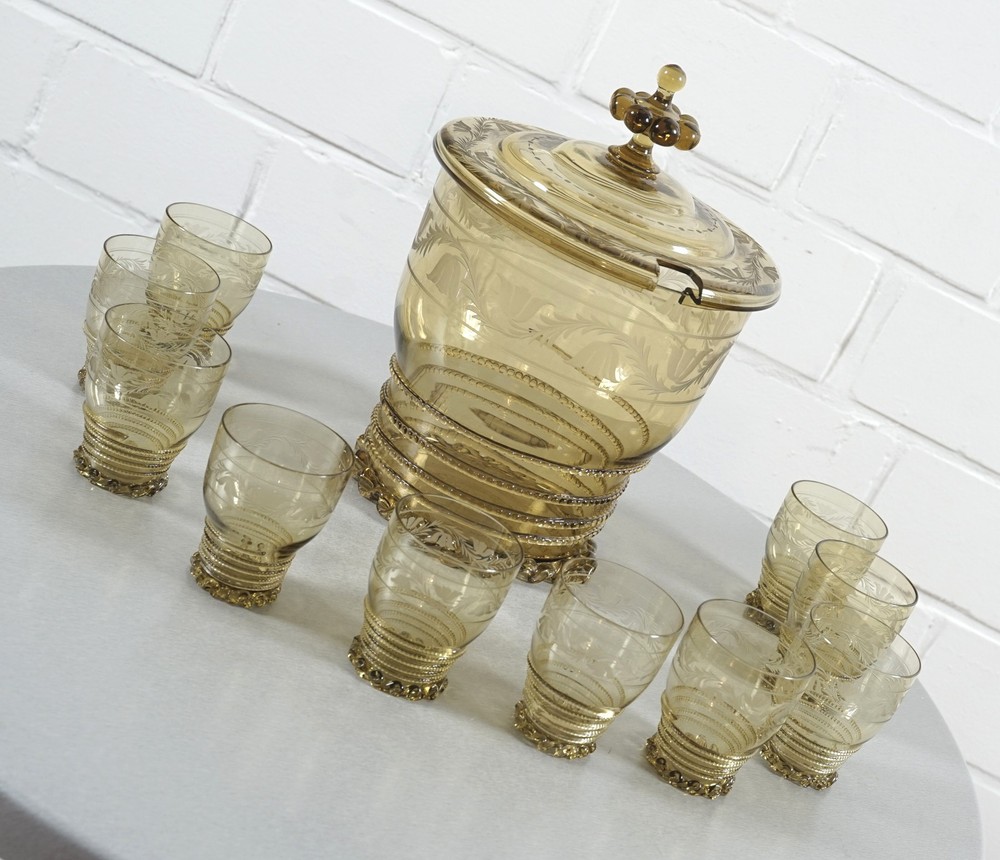 magnificent Art Nouveau Art Nouveau Bowl 4 L with 10 glasses 12 pieces