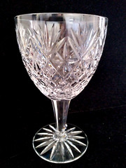 One Webb Corbett Crystal Wine Goblet Warwick Pattern 6″H