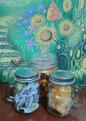 Set of 2 Mini Me Glass Mason Jar Mugs Clear with Handles / screw on Lid H = 3 in