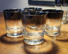 Vintage 24 Piece Dorothy Thorpe Silver Fade Barware Set-Ice Bucket and Glasses