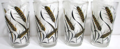 Vintage Glass Tumblers SET OF 4 Wheat Golden Yellow & Black 5 1/8″ Tall