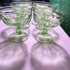 Vintage Green Uranium Vaseline Set Of 6 Champagne/Sherbet Dessert Coupe Set Glow