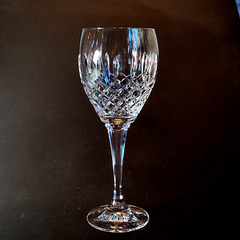 MIKASA COVENTRY WINE GLASS, Cut Lead Crystal, 8 5/8″, 14 oz, SLOVENIA