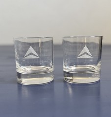 Set of 5 Clear Glass Tumblers 7 oz with Sand-Etched White Delta Arlines Symbol
