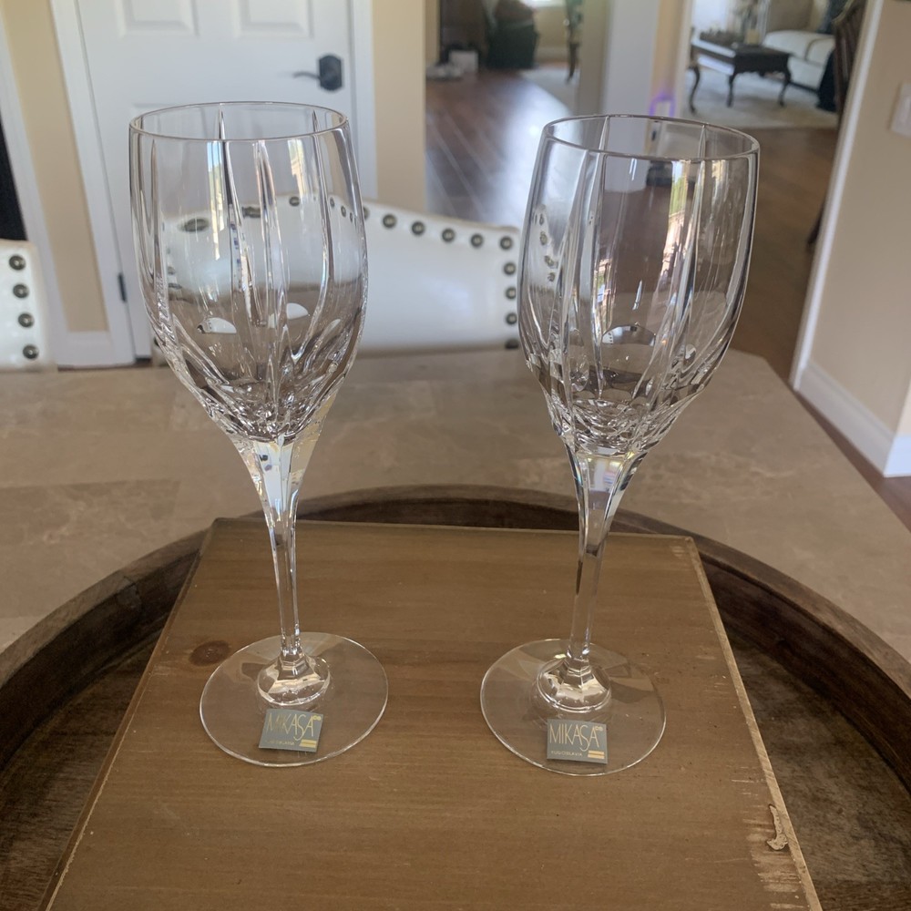 Vintage Boxed Set of 2 Mikasa Crystal MOONBEAMS Wine Glasses