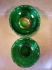 Vintage Anchor Hocking Forest Green Glass Bowls Ruffled Edge 6.5″ and 7.5″