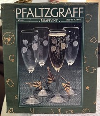 Pfaltzgraff Grapevine Flutes. Set Of 4 5 3/4 Oz