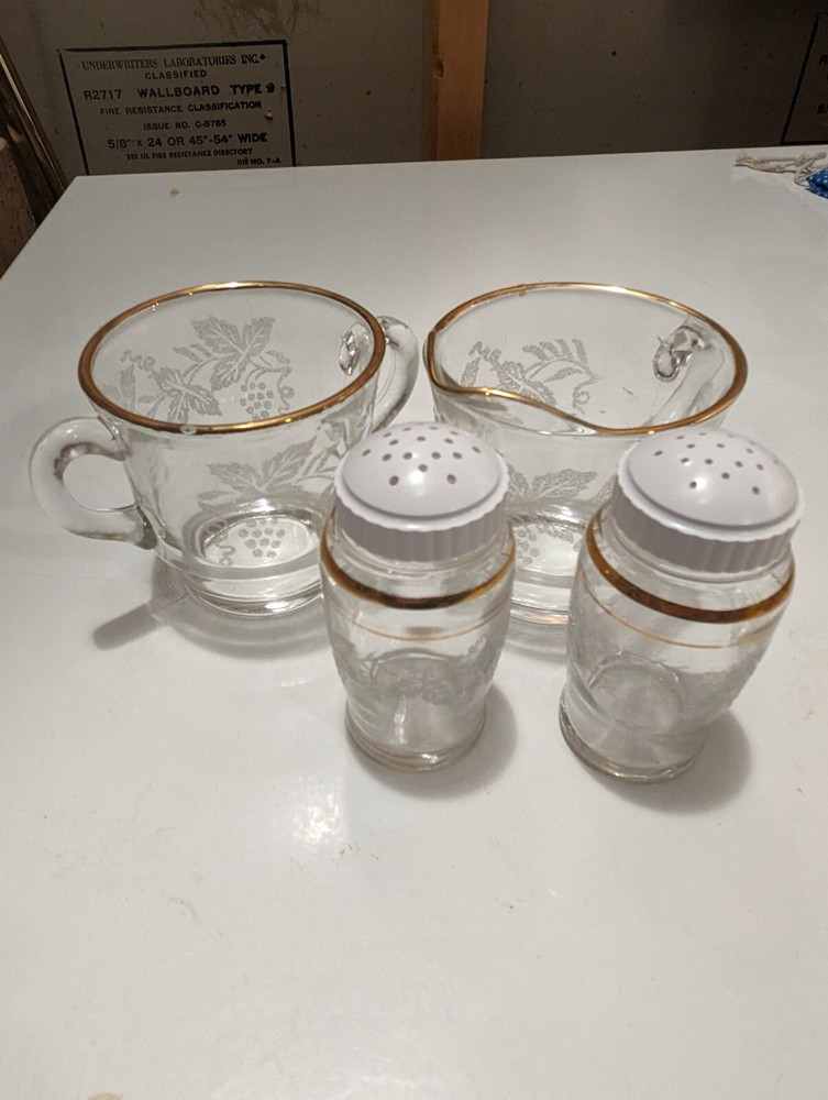 Vintage Bartlett Collins Grapes Etched Four Piece Table Set SugarCreamer, S/P