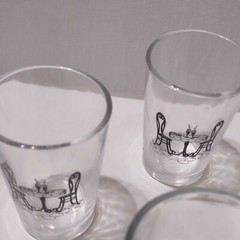 6 Vintage Small Glasses Bistro Table And Chairs Paris Style Pattern