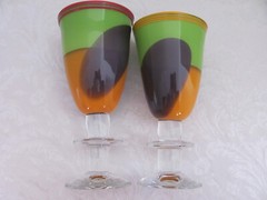 Robinson Scott 2005-Studio Art Glass-Orange Purple Green-Signed-Set of 2 Goblets