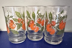 Vintage Libby 3 Inch Orange Juice Glasses 5 oz Set Of Three Oranges