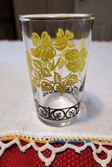 HTF Vintage MCM 3.5″ H FEDERAL *DOGWOOD* Juice Glass 6 oz 2 color YELLOW & BLACK