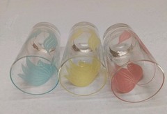 3 Vintage 1940’s McBride Cameo Frosted Leaf Blue Pink Yellow 5.5″ Tumblers
