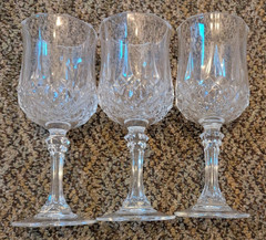 VINTAGE Set of 3 Cristal d’Arques 24% lead crystal 6 1/2″ Wine Glasses