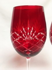 2 Ruby Red Cut to Clear Crystal Glass Wine Goblet Set 9 1/8” Tall Mint Pair 16oz